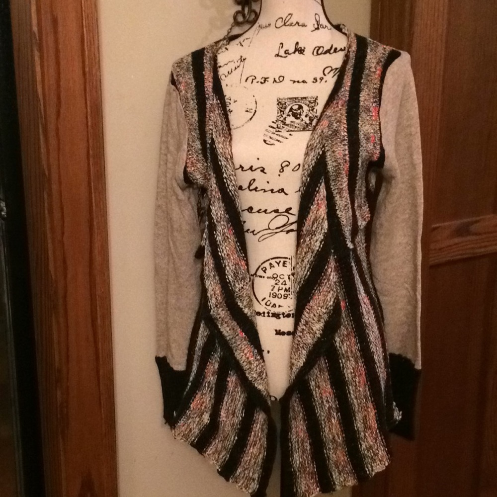 BKE flyaway cardigan